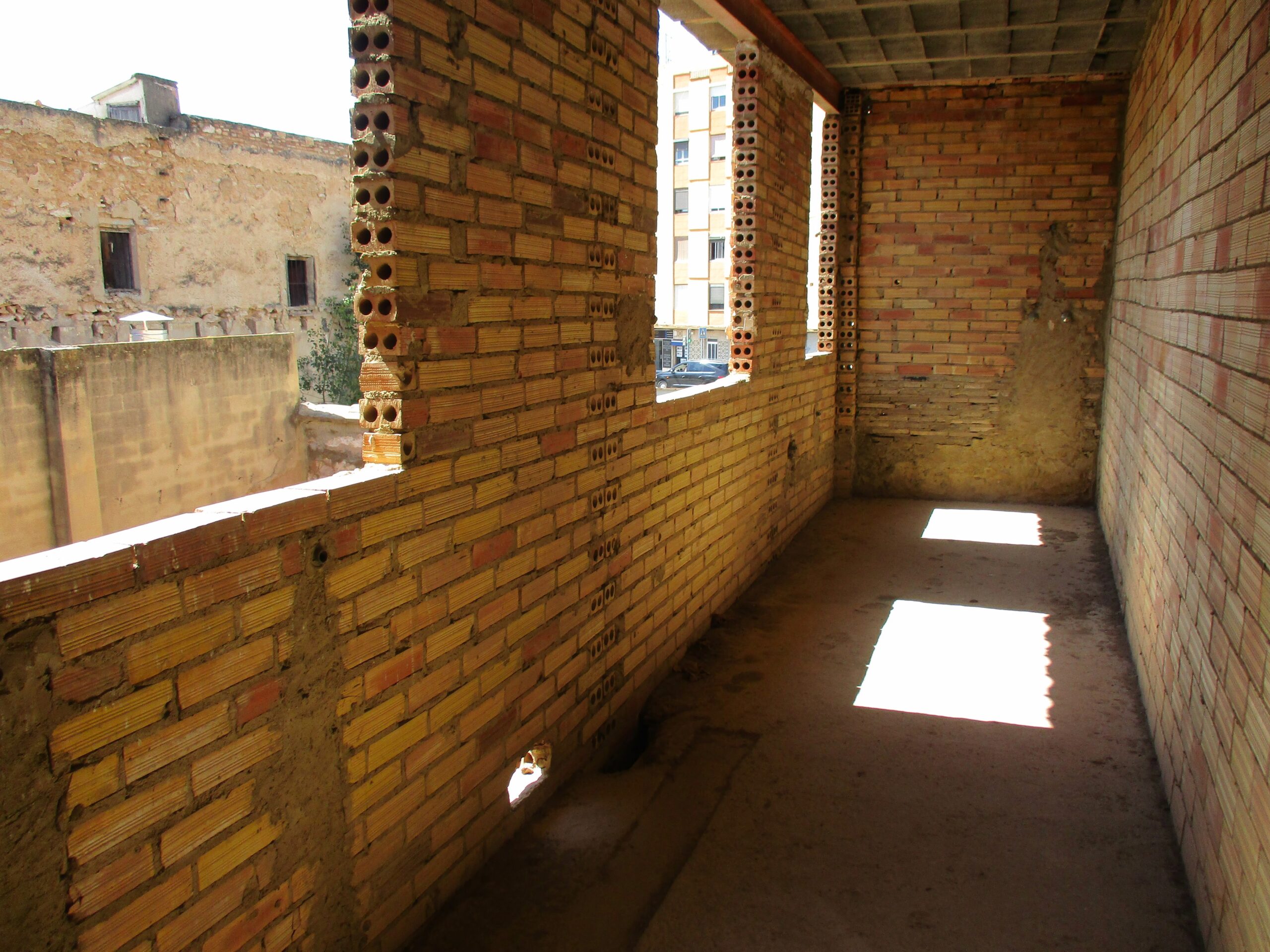 Se Vende Casa Independiente en Manises en Zona Casco Antiguo