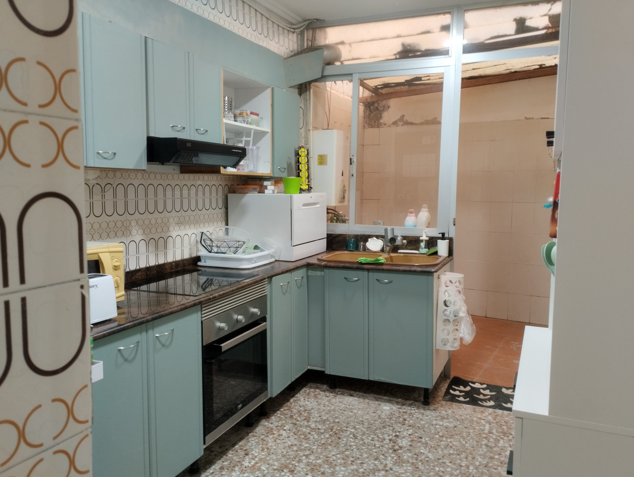 Se Vende Piso en Planta Baja en Finca en Manises en Barrio Santa Félix